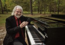 Chuck_Leavell_DSC_9039_V1-e1604713586322 (1)