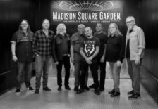 b434defd-f12d-4d13-9330-f194ce11a4c6-The_Brothers