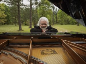 Chuck_Leavell_DSC_9095_V1-1-1100x732